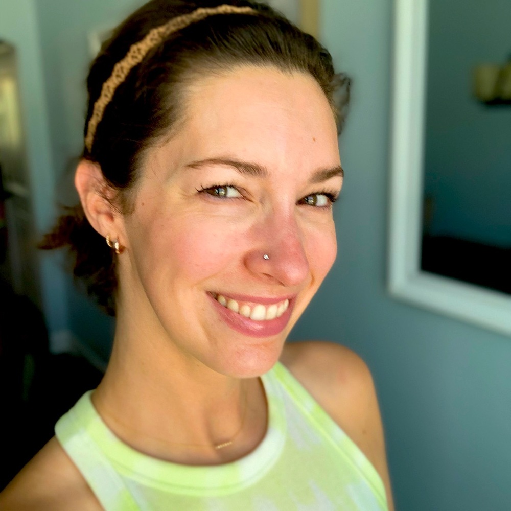 Meet your Posher, Jennifer